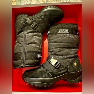 Coach Winter Boots Size 6.5
